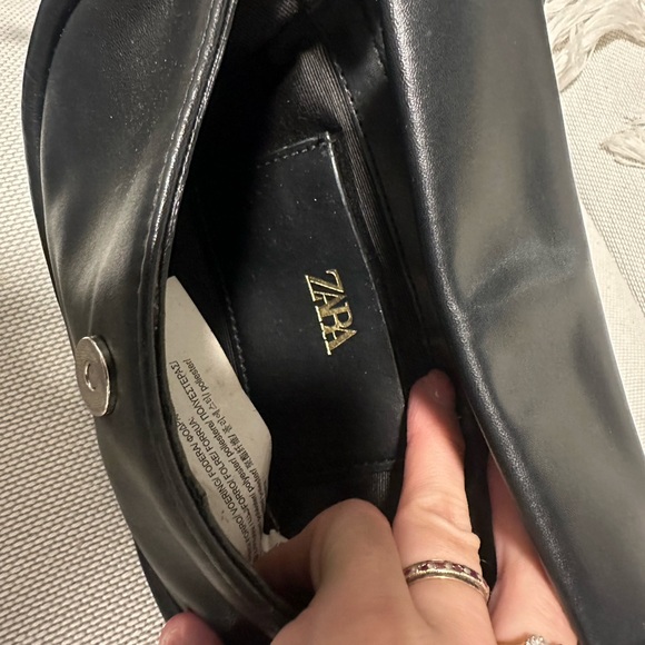 3/$20 Zara - Small Crossbody Bag - Picture 3 of 3